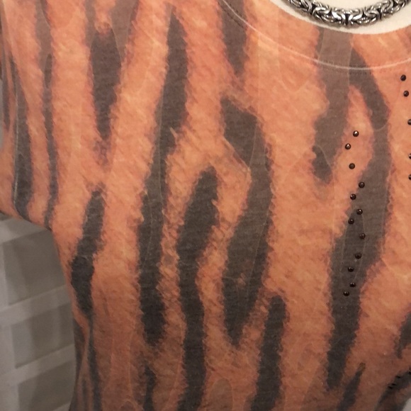 Cache Jeweled Top - Picture 3 of 9